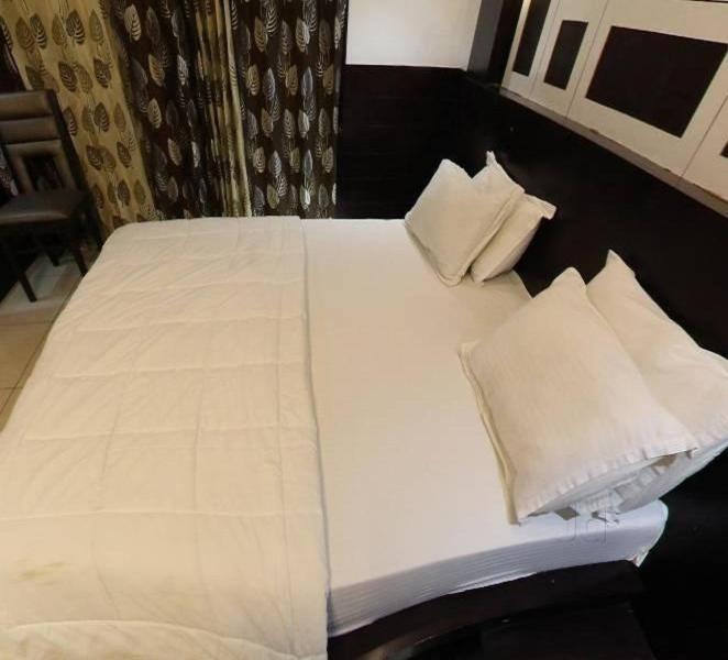 Mānsa Hotel D2M المظهر الخارجي الصورة